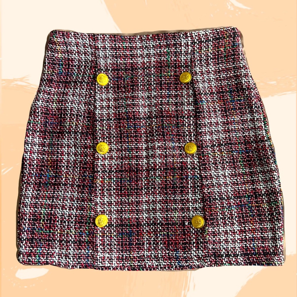 Red tweed button mini skirt - US size 4 (UK size 8)
